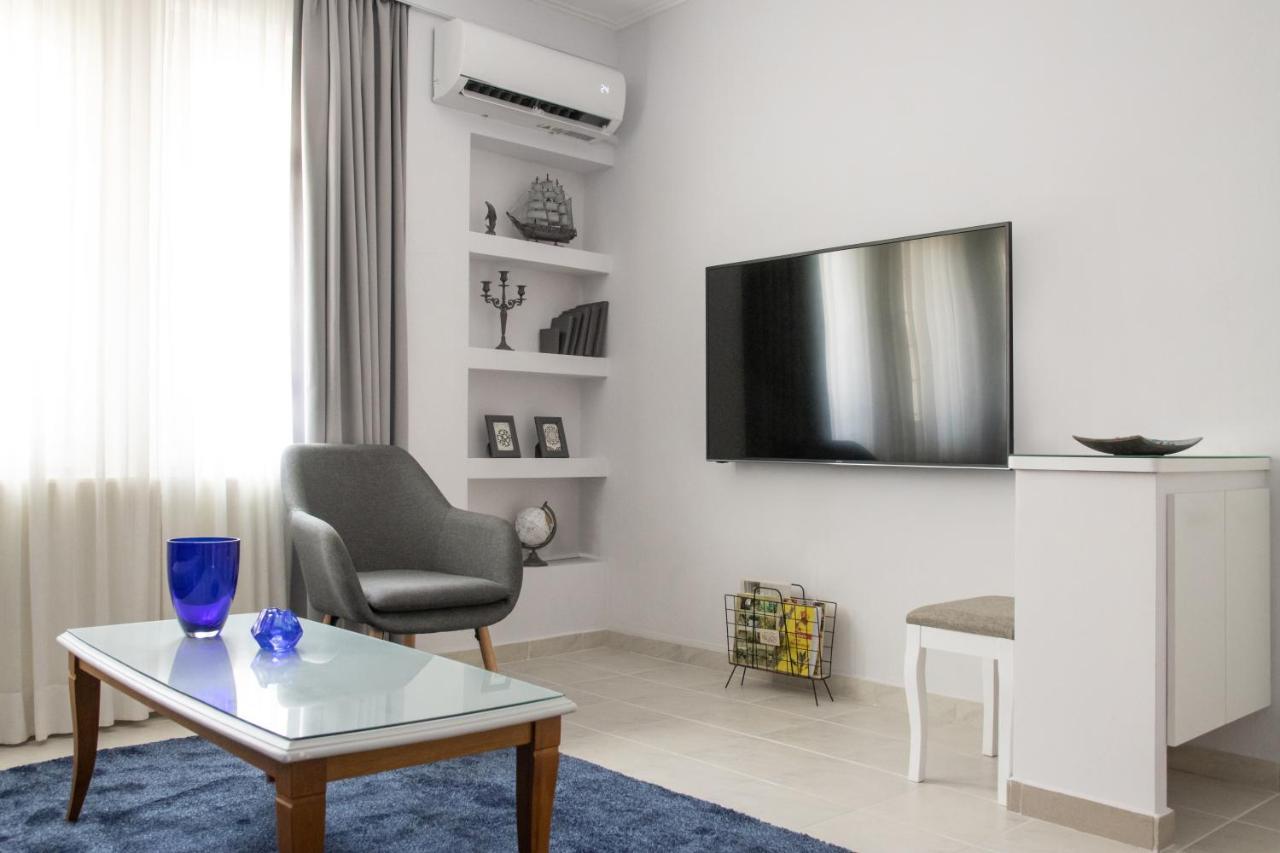 Apartmán Mystique Komotiní Exteriér fotografie